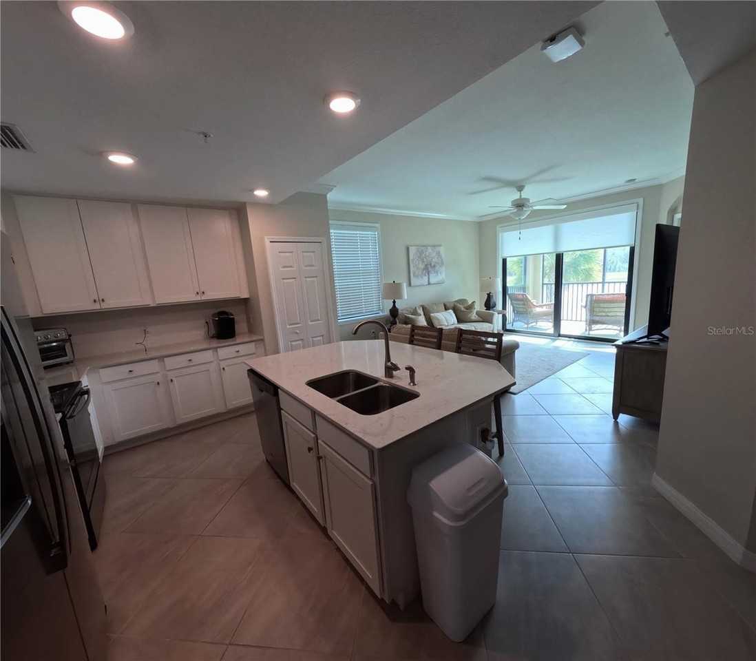 17626 Gawthrop Dr #201 - Photo 7 of 23