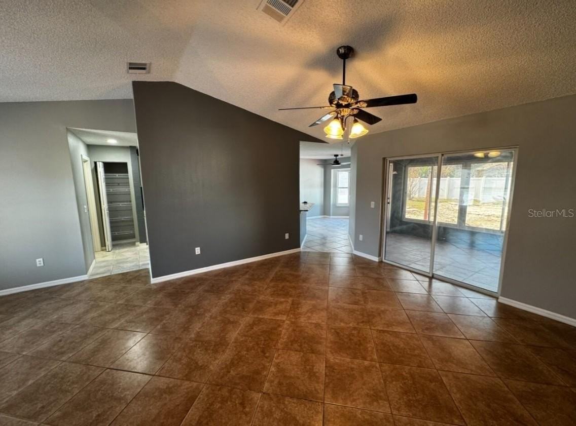 7854 Sw 62nd Ct - Photo 4 of 18