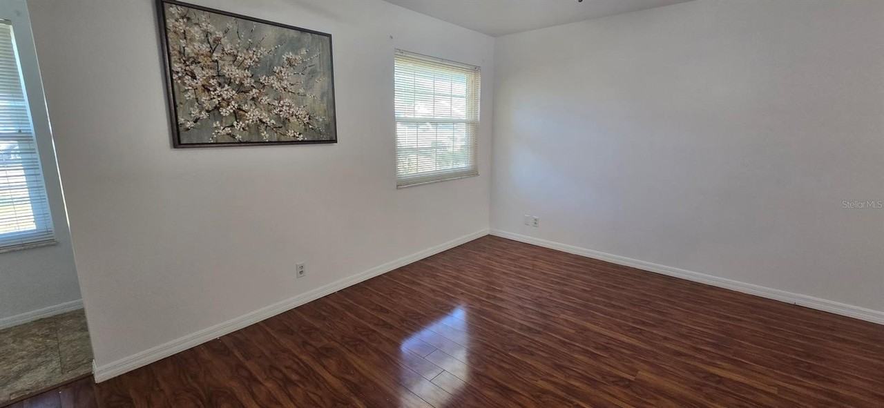 3341 Nw 44th Ct - Photo 3 of 15