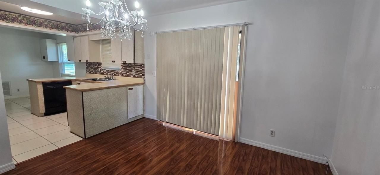 3341 Nw 44th Ct - Photo 4 of 15