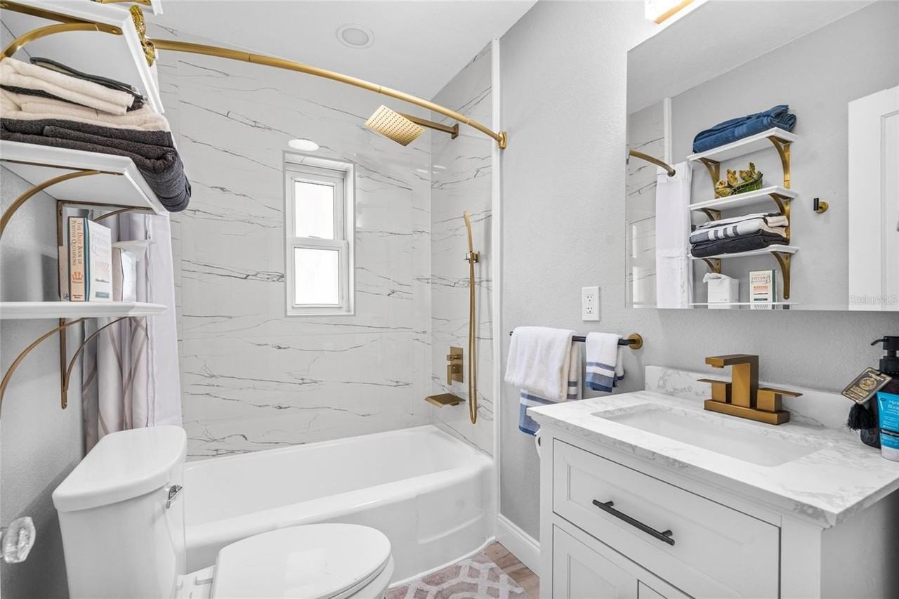 2800 Tifton St S - Photo 6 of 50