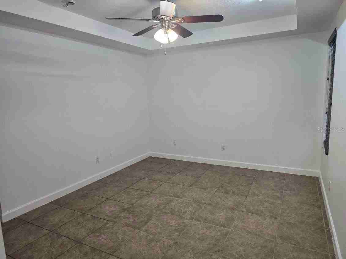 18002 Birdwater Dr - Photo 6 of 13