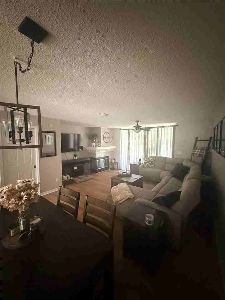 2158 Clover Hill Rd - Photo 4 of 25