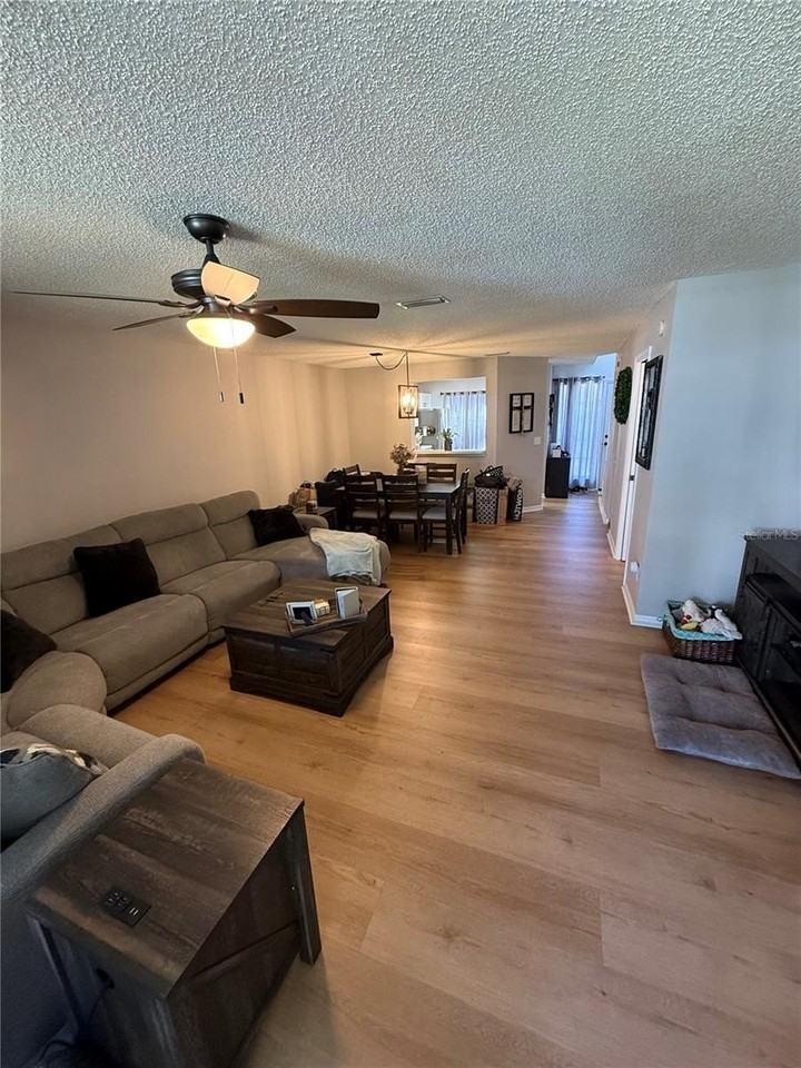 2158 Clover Hill Rd - Photo 6 of 25