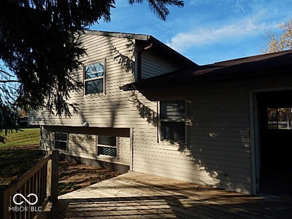 561 Boonesboro Rd - Photo 4 of 18