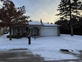 16306 E Hill Dr - Photo 1 of 1