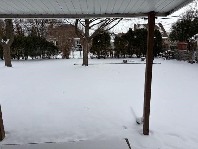 2439 22nd St - Photo 4 of 19