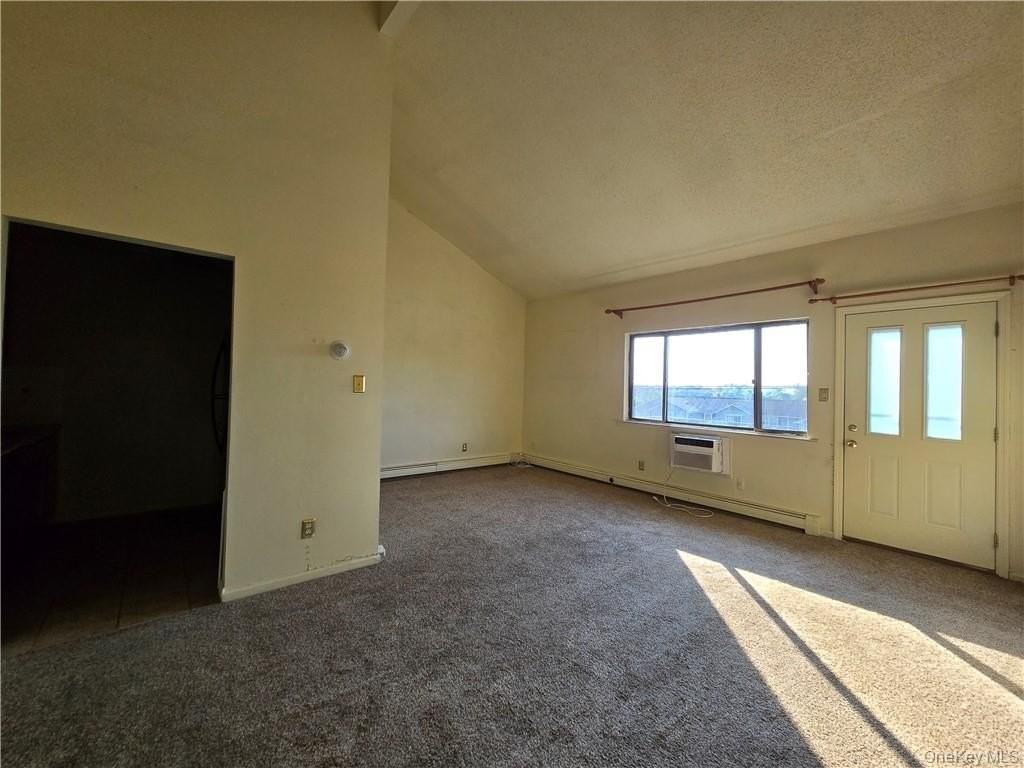 44 Inwood Rd - Photo 3 of 15