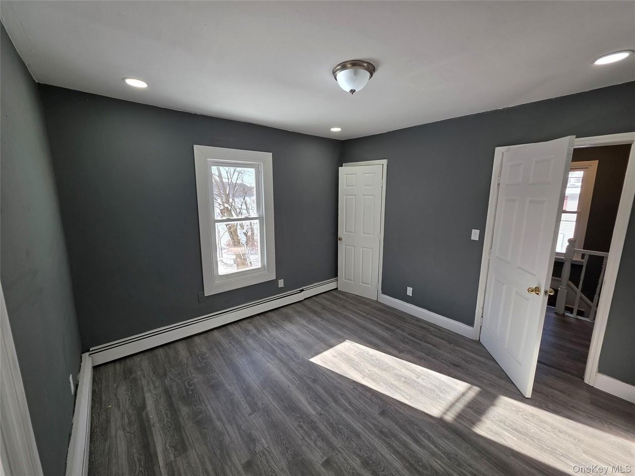 91 Orchard St - Photo 5 of 8