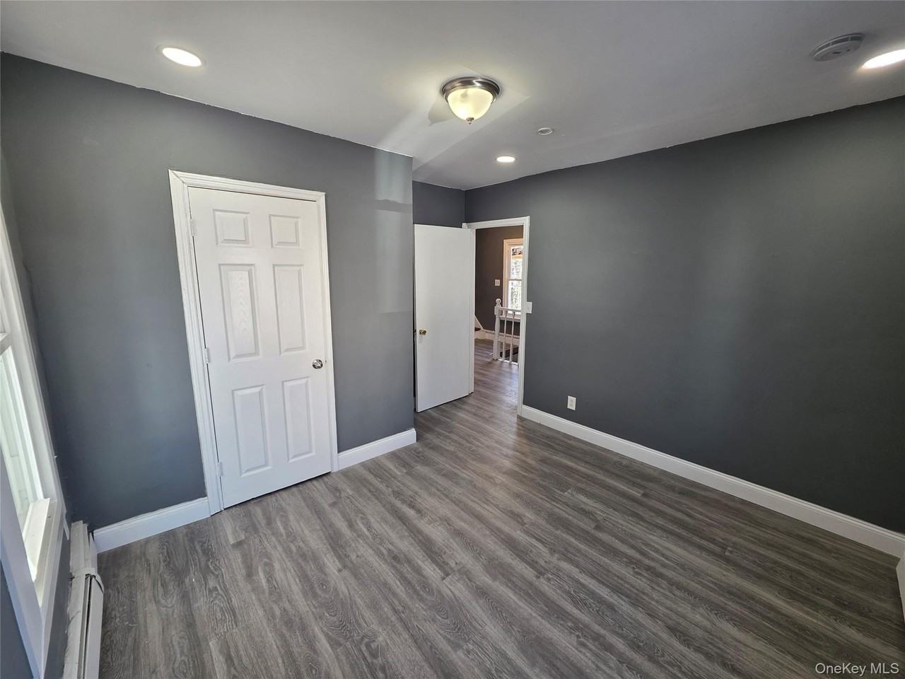 91 Orchard St - Photo 6 of 8