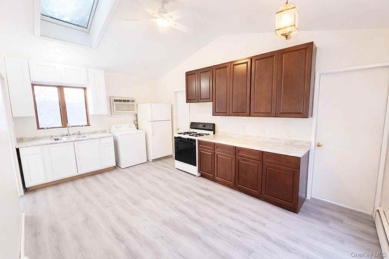 8 Rocky Rd - Photo 3 of 7