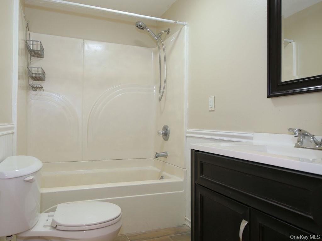 504 Jefferson Ave Unit Left #LEFT - Photo 7 of 12