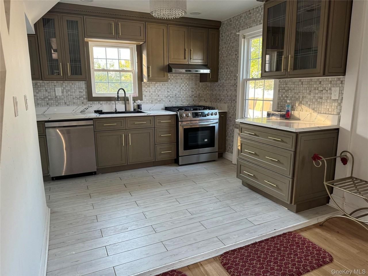 25 Grand St Unit 1 #1-2 - Photo 7 of 17