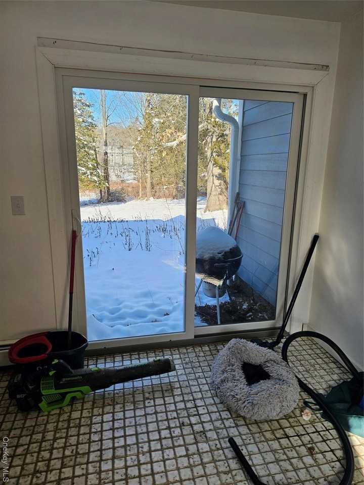 19 Telsar Ln - Photo 7 of 16