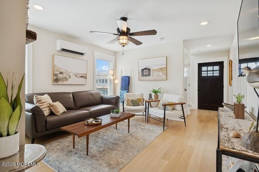 124 2nd Ave - Photo 5 of 38