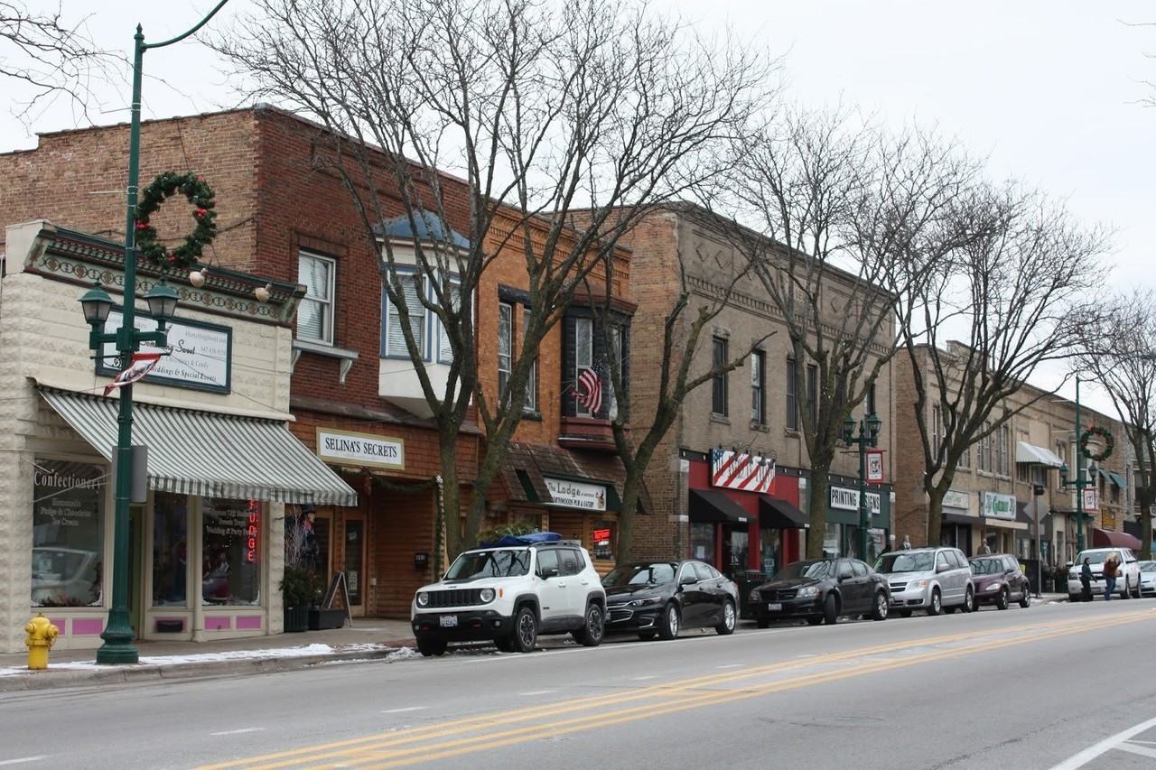 905 Main St Unit 2 #2 - Photo 2 of 12