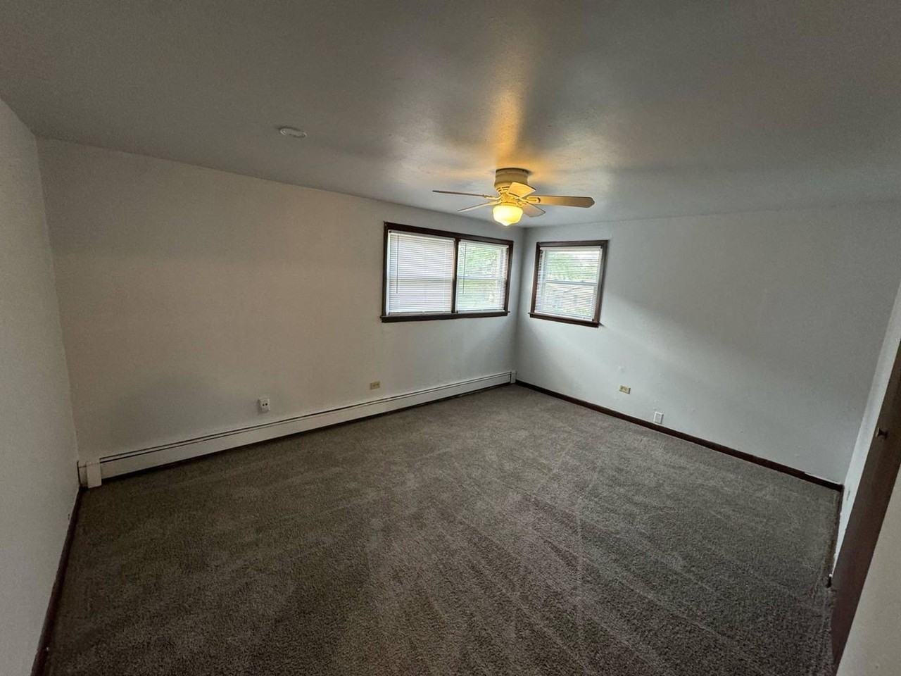 15226 Martin Luther King Jr Dr Apt 2e #2E - Photo 5 of 6