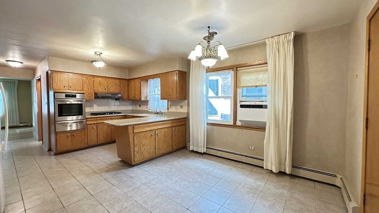 5219 N Bernard St Unit 1 #1 - Photo 7 of 13