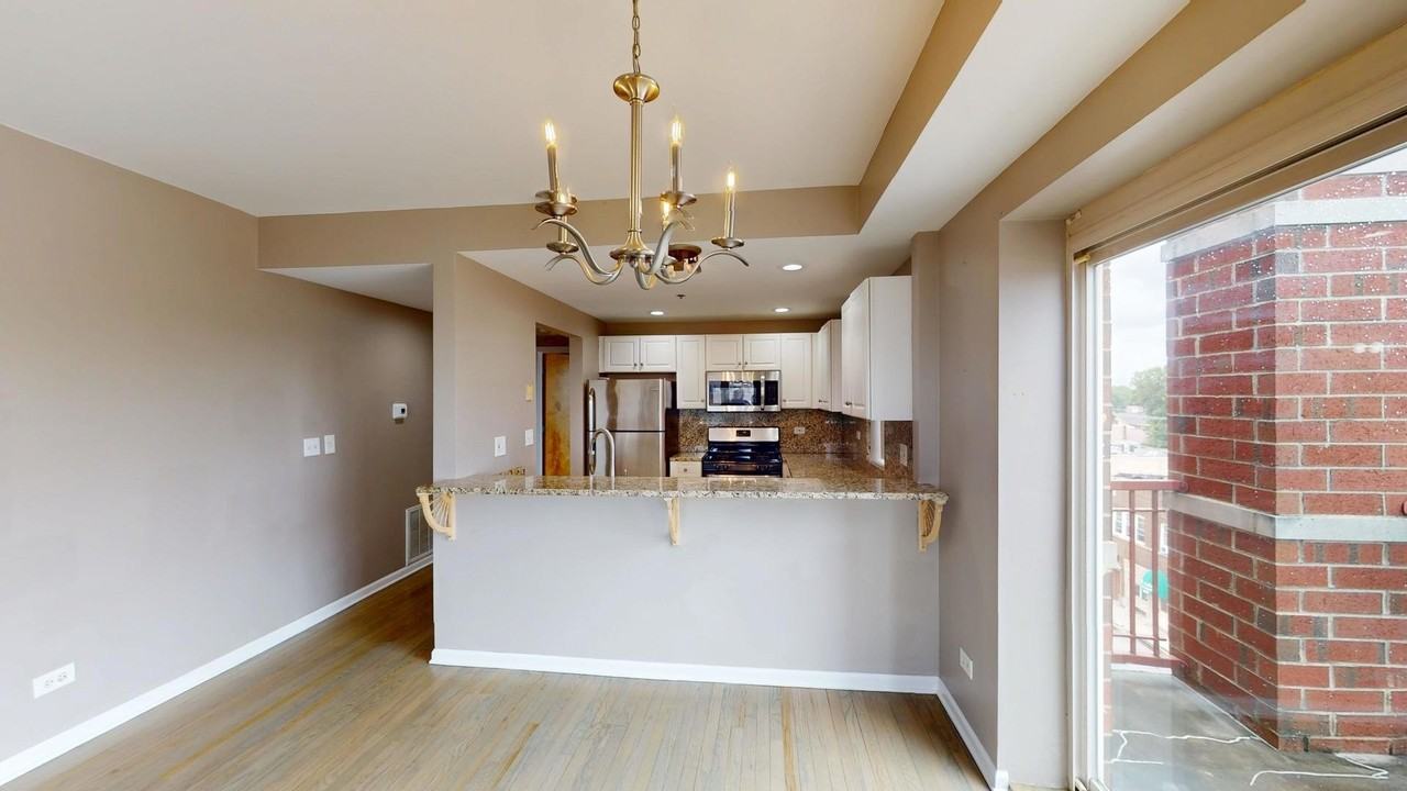 6238 26th St Unit 504 #504 - Photo 7 of 14