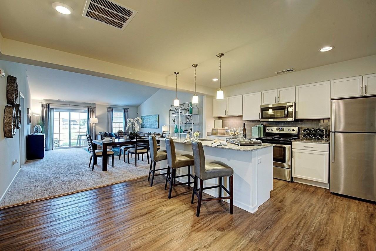 4135 Pond Willow Ct - Photo 2 of 7