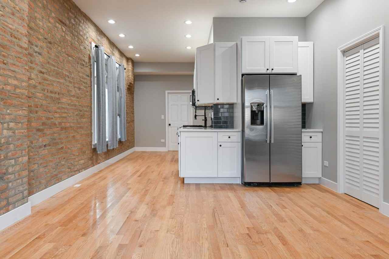 1303 W Flournoy St Apt 1f #1F - Photo 6 of 16