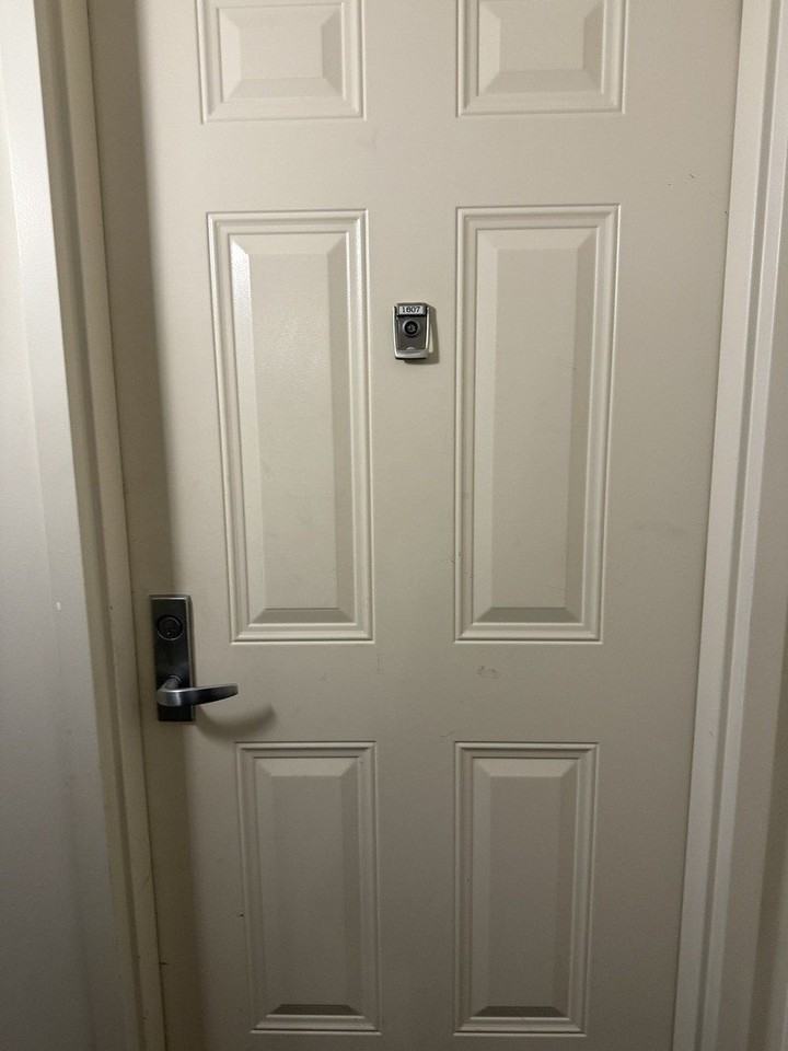 1600 S Prairie Ave Unit 1607 #1607 - Photo 5 of 11