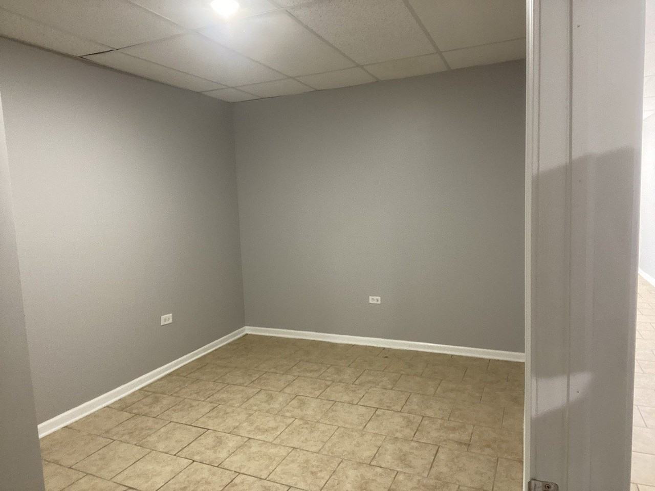 171 N 25th Ave Unit 8 #8 - Photo 4 of 16