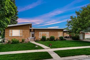 9157 S Avers Ave - Photo 1 of 1