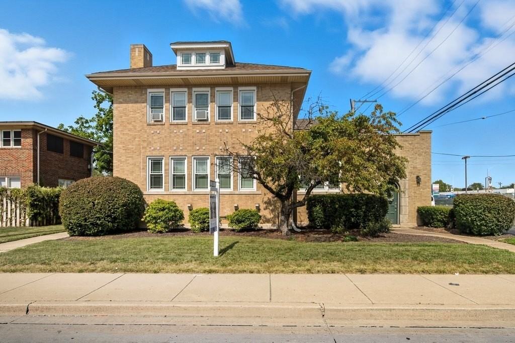 2418 Burr Oak Ave Unit 1e #1E - Photo 5 of 9