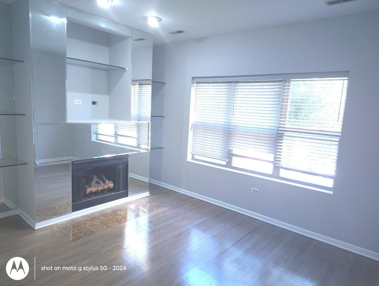 2367 E 70th Pl Unit 1a #1A - Photo 2 of 30