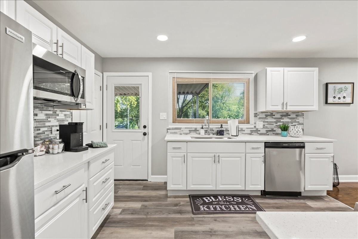 2N361 Diane Ave - Photo 7 of 20