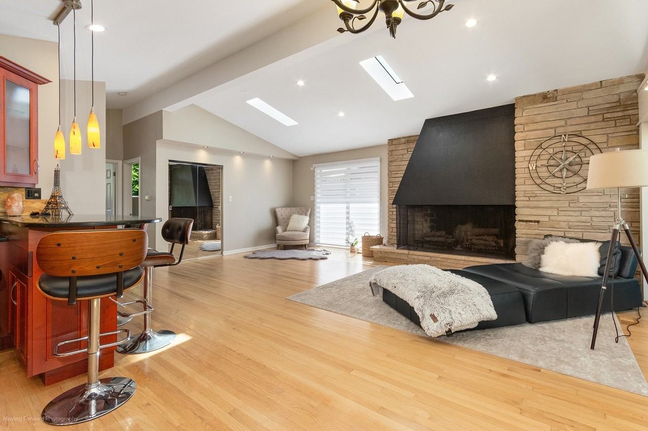 244 N Jackson Rd - Photo 6 of 26