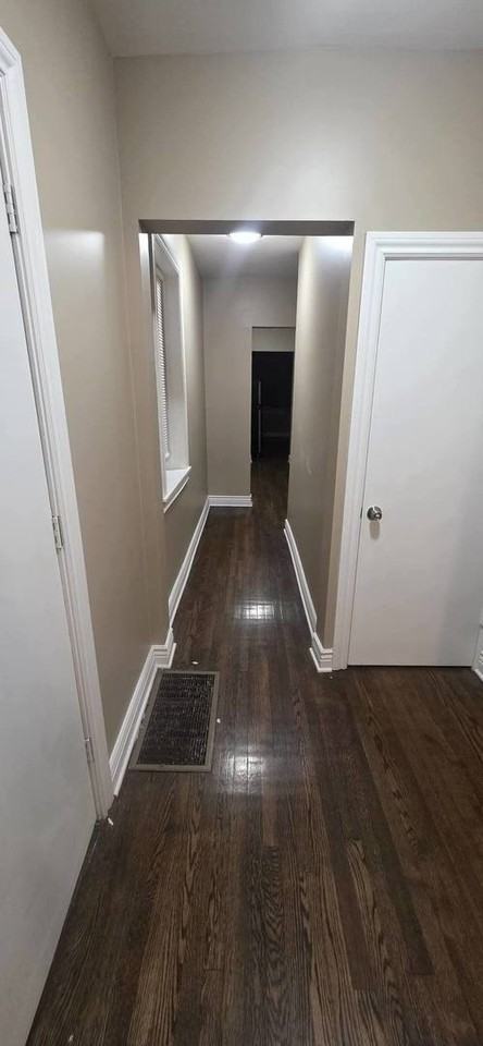 7200 S Peoria St Unit 1 #1 - Photo 4 of 6