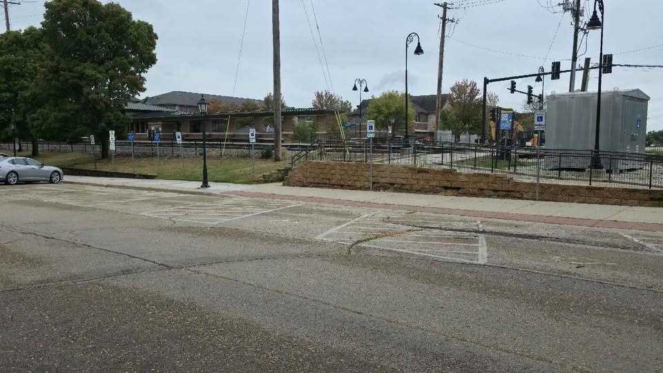 110 W Bartlett Ave Ste 101 #101 - Photo 3 of 7