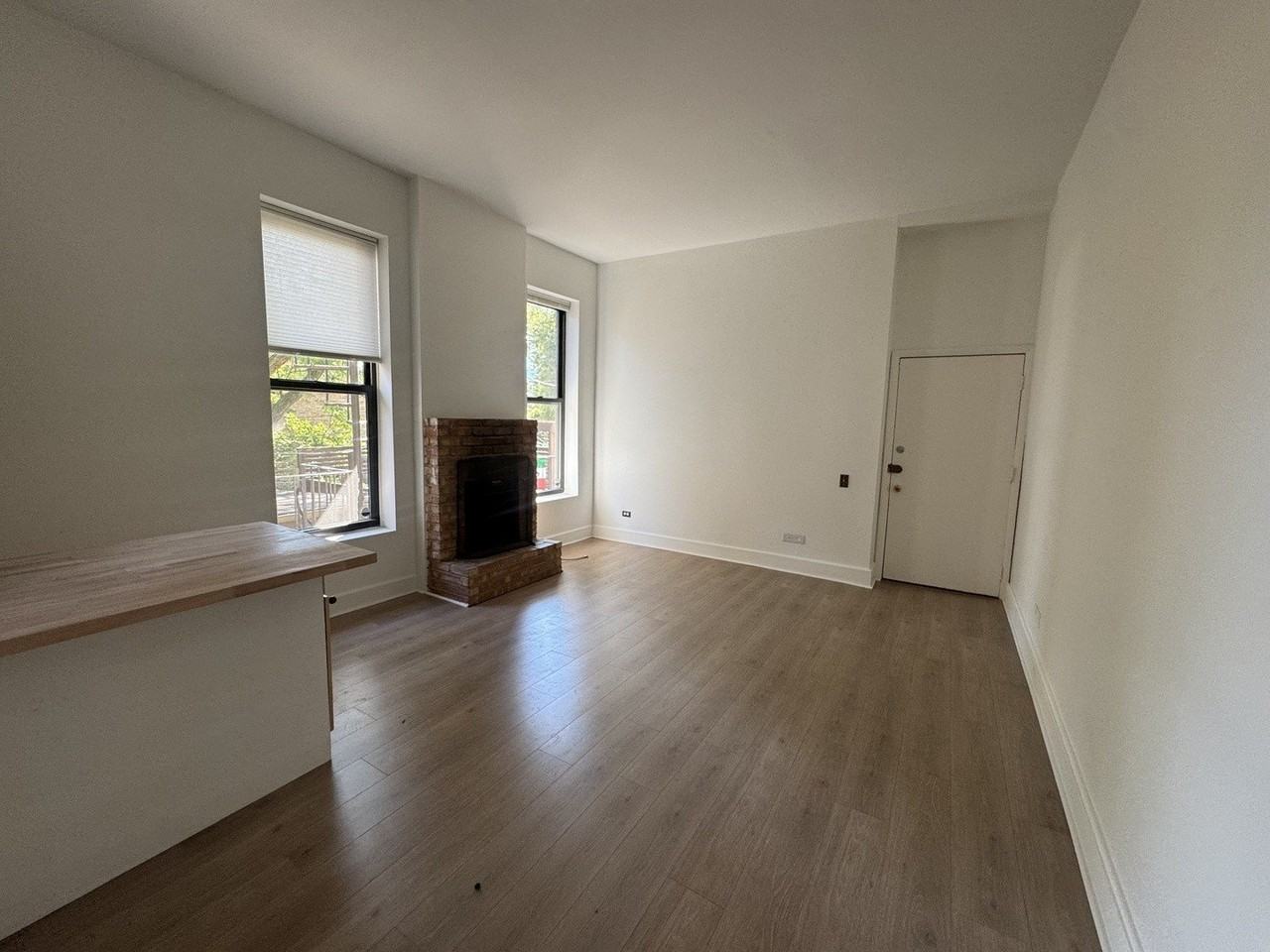 1832 N Lincoln Ave Apt 2m #2M - Photo 5 of 11