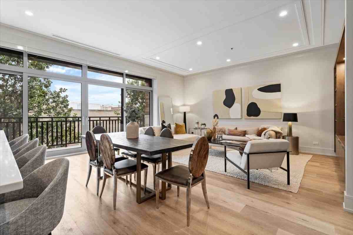 3951 N Wayne Ave Unit 307 #307 - Photo 5 of 22