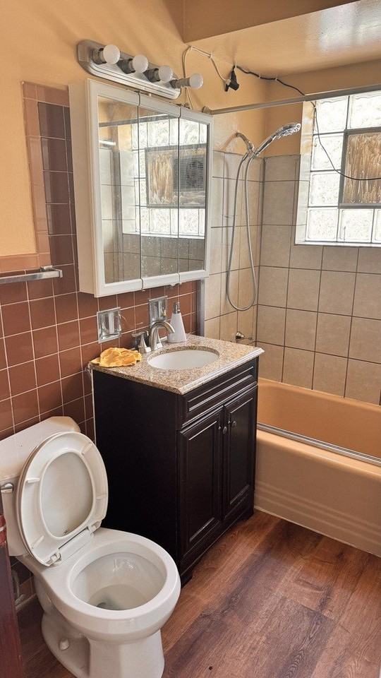 5544 N Campbell Ave Unit 2 #2 - Photo 5 of 13