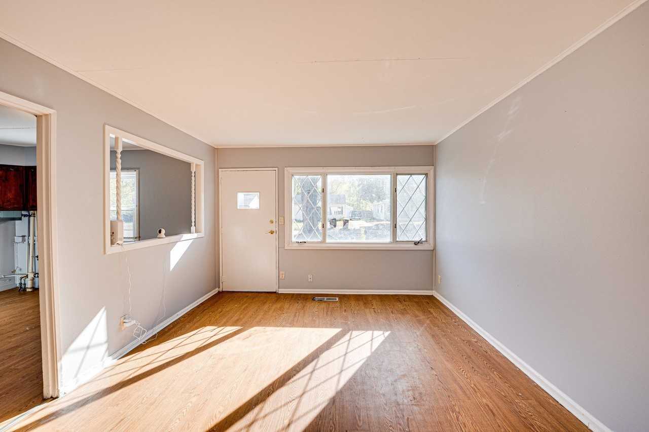 1823 Overdene Ave - Photo 6 of 16