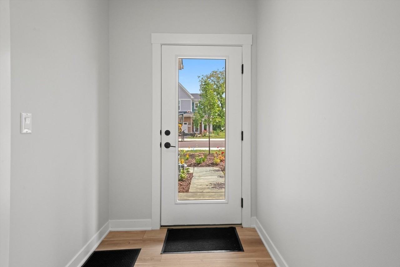 17877 Argos Ct - Photo 2 of 35