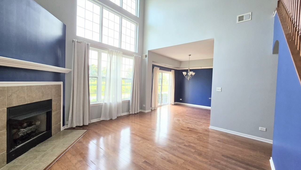 2366 Georgetown Cir Unit 2366 #2366 - Photo 4 of 22