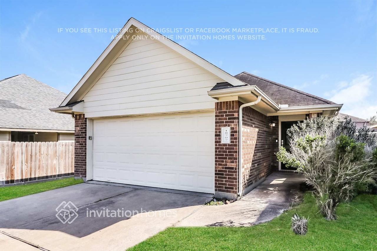 18707 N Lyford Dr - Photo 3 of 17