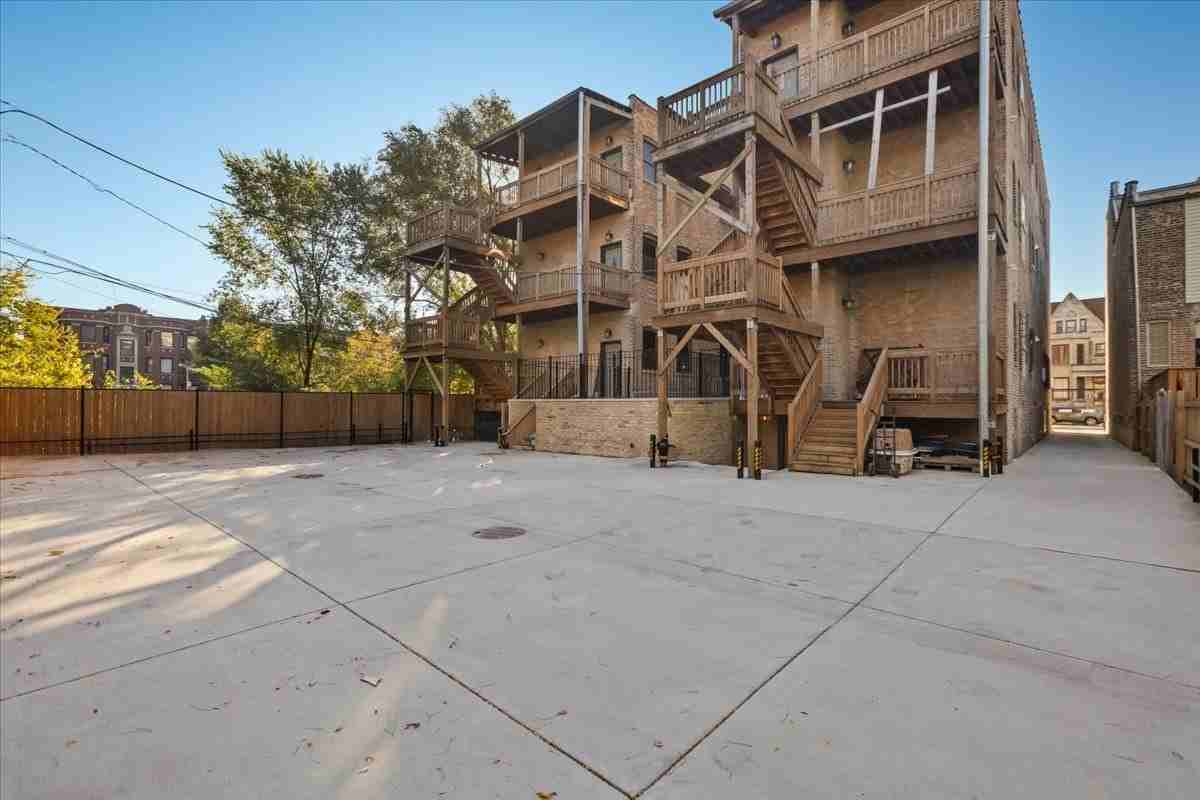 442-444 E 48th St Apt 2e #2E - Photo 6 of 28