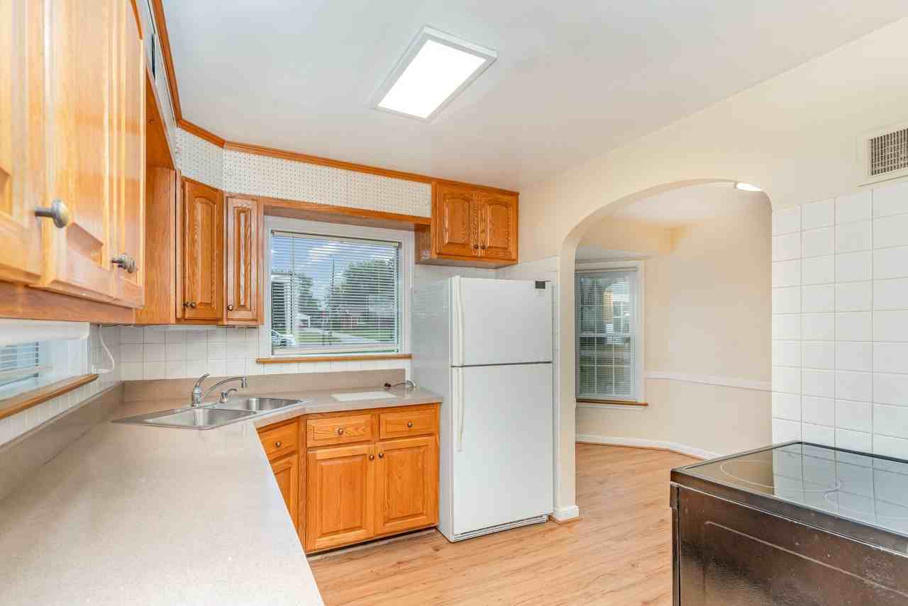 110 Homestead Dr - Photo 6 of 27