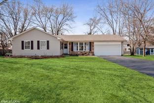 1915 Farmington Ct - Photo 1 of 1