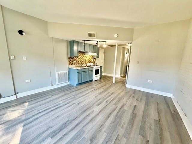 9211 S Laflin St Apt 1d #1D - Photo 3 of 5