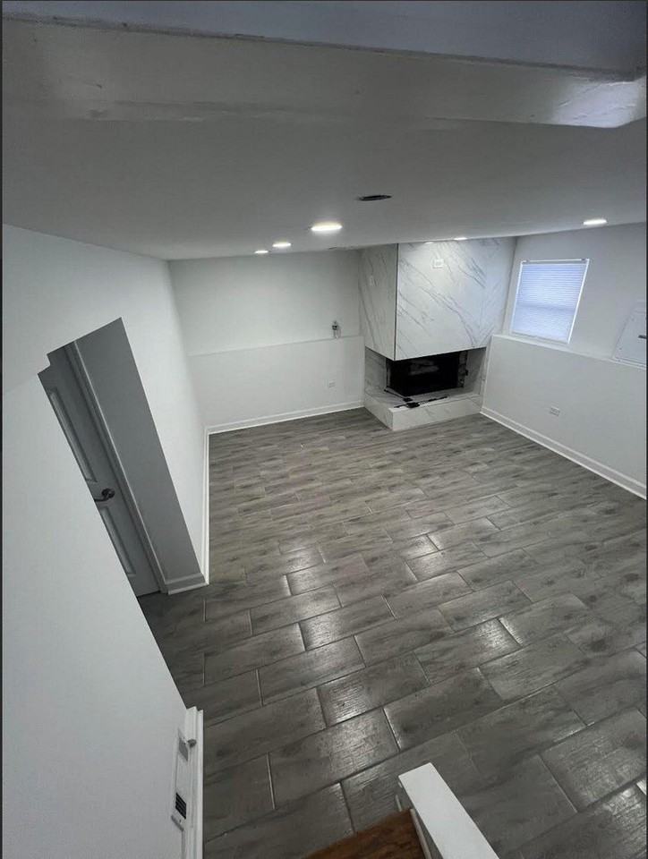 20564 N Elizabeth Ave - Photo 3 of 9