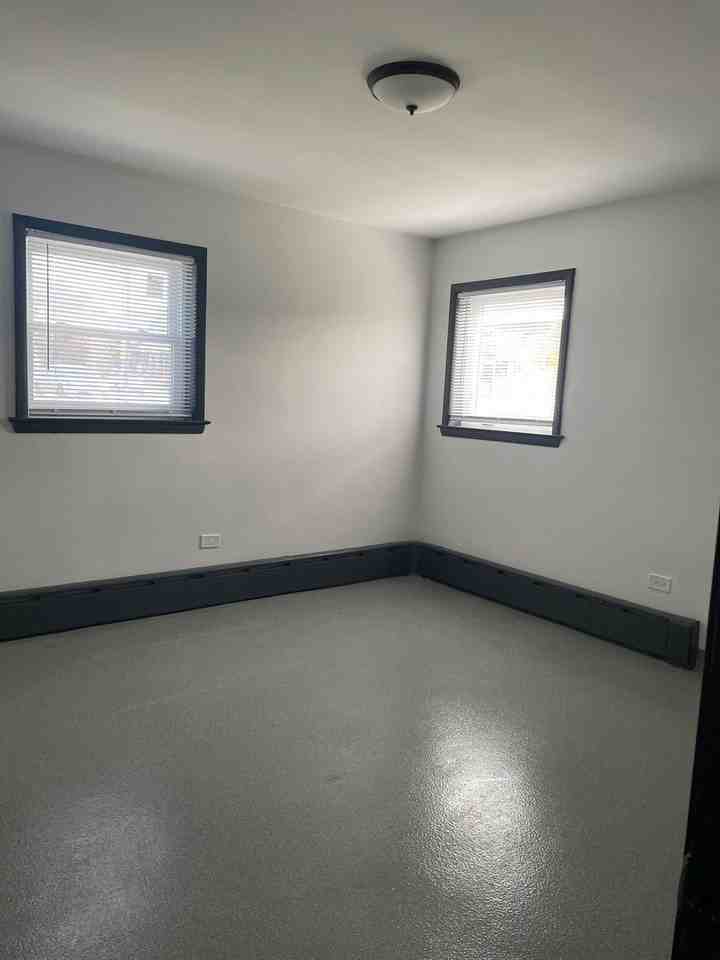 1540 S 59th Ct Unit B-South - Photo 3 of 7