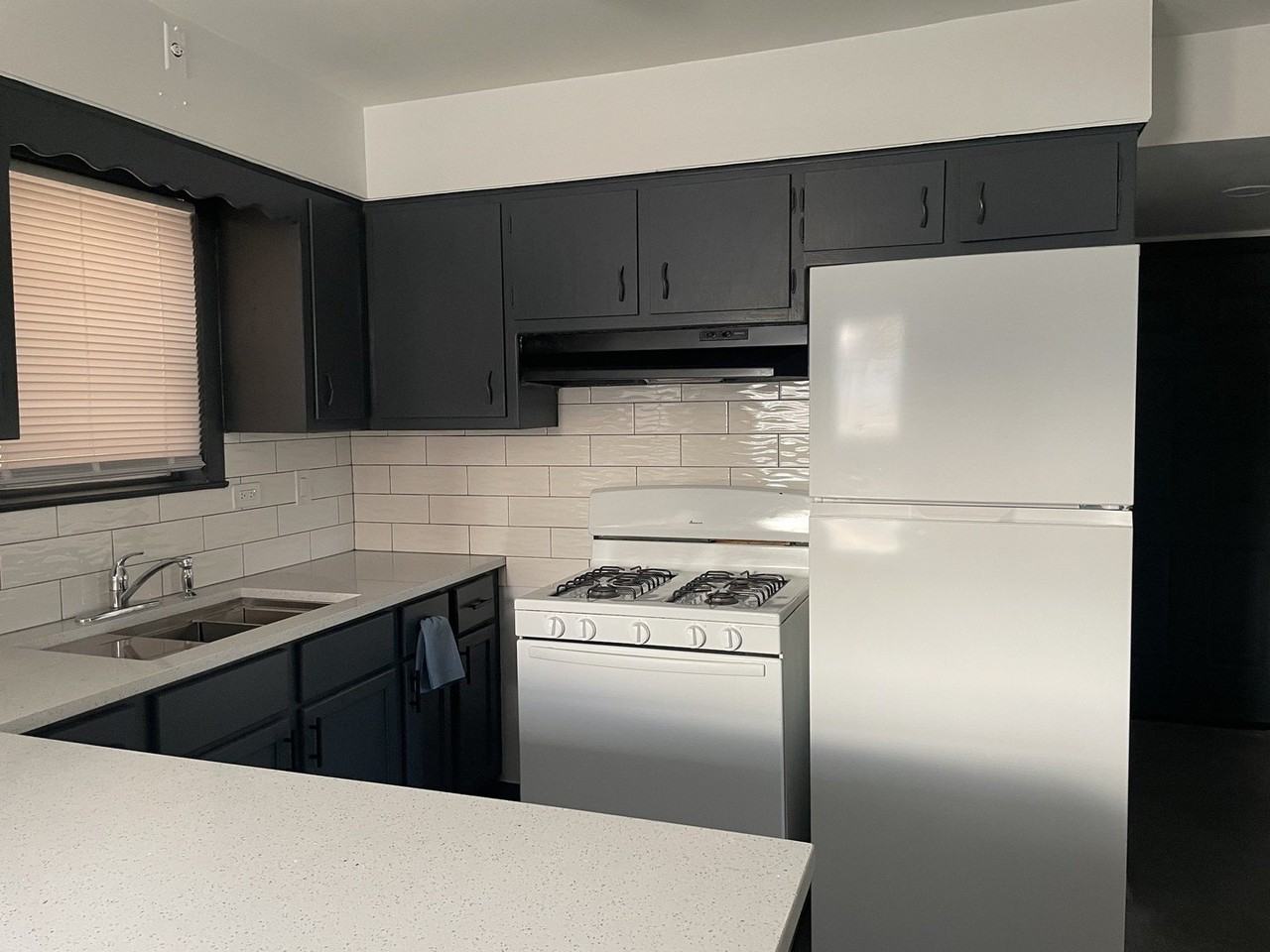 1540 S 59th Ct Unit B-South - Photo 4 of 7