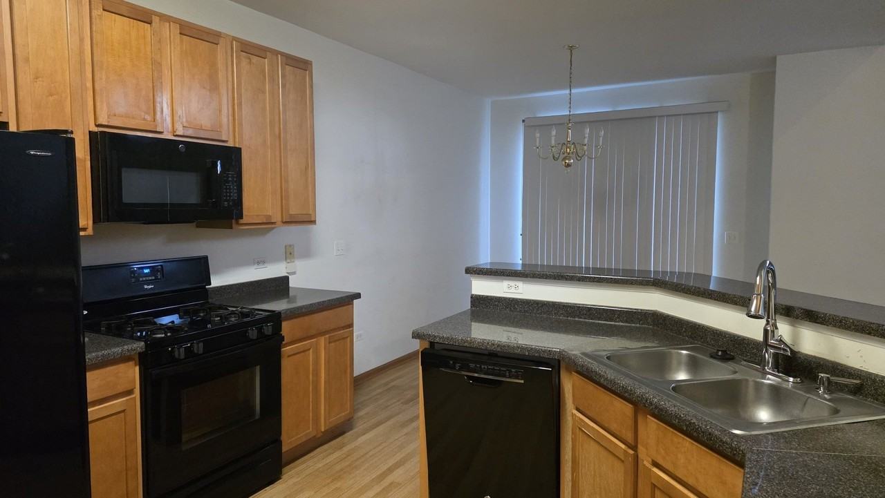 434 Vaughn Cir - Photo 5 of 24