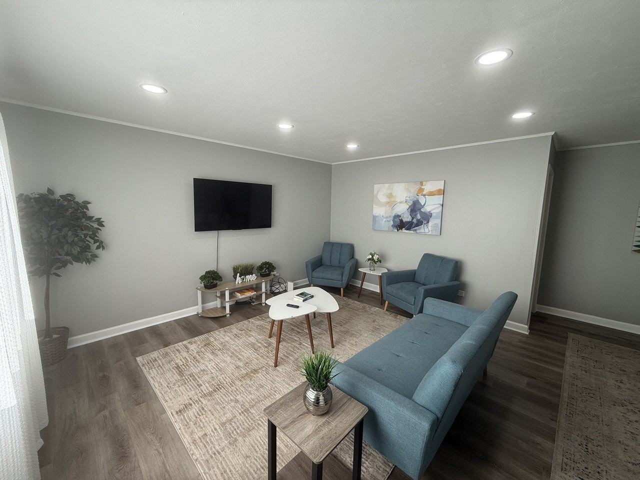 362 Marion Ct - Photo 2 of 11